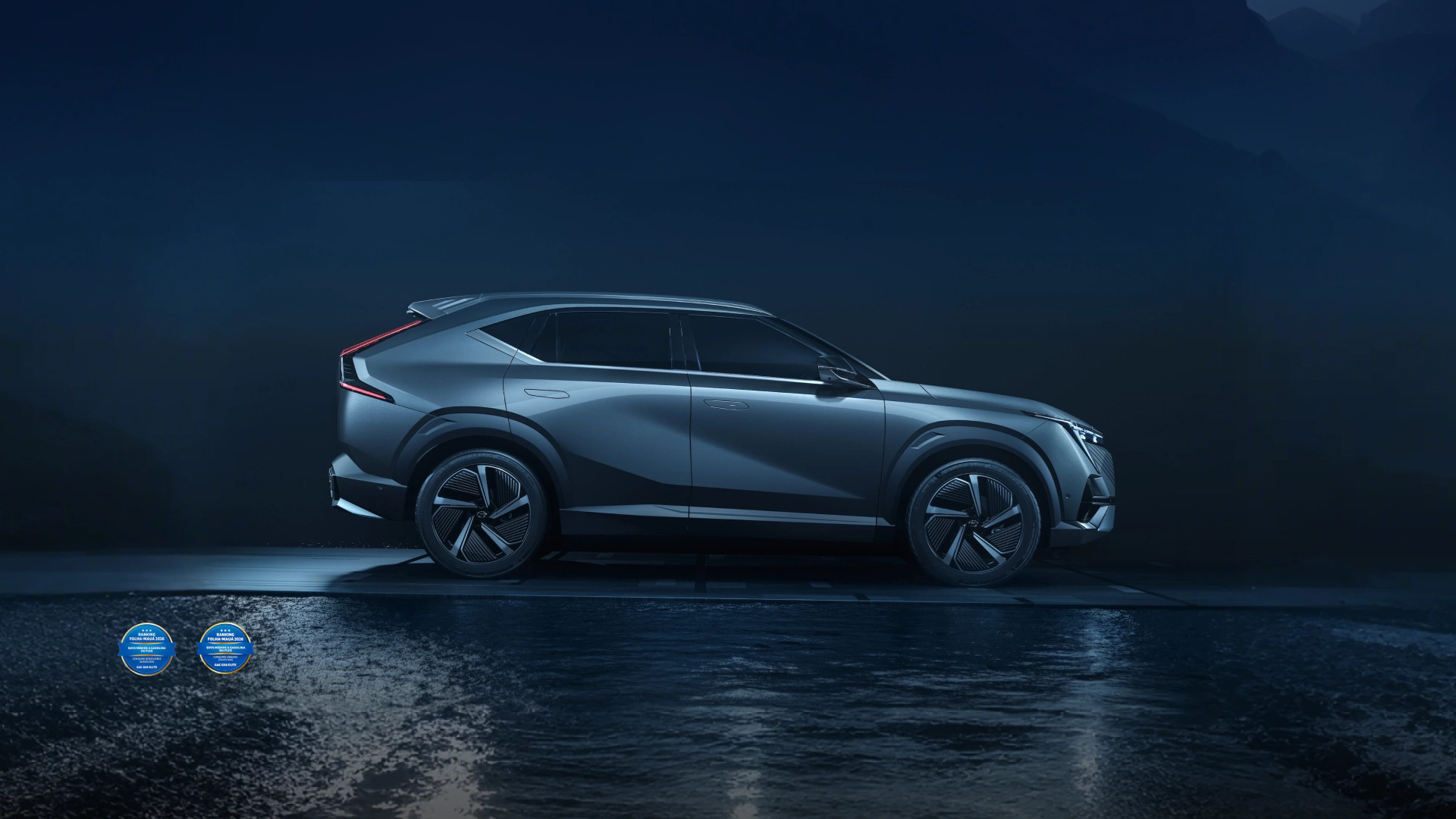 O SUV que conecta tecnologia e elegância | Design inovador e arrojado, agora com eficiência premiada:
o SUV Híbrido mais econômico da categoria na estrada e cidade.