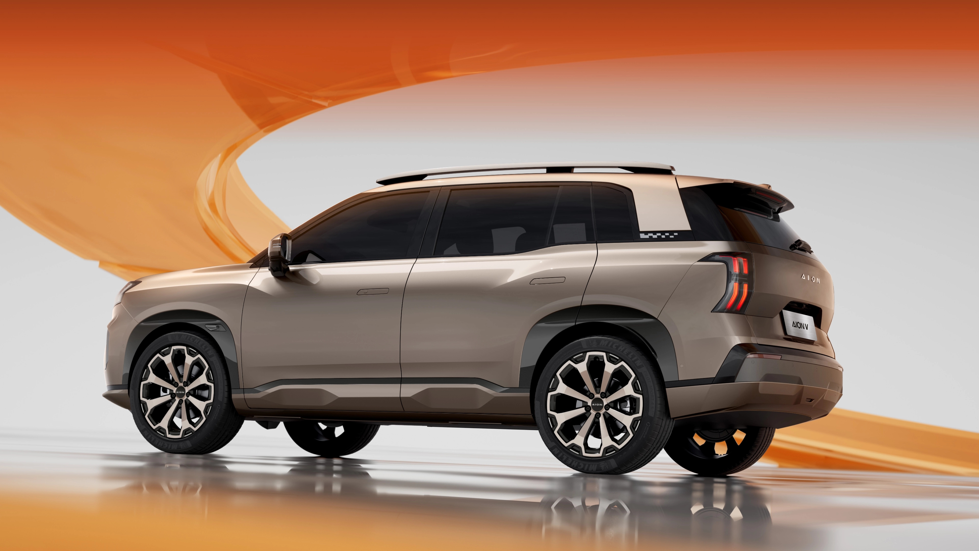 CNCAP & ENCAP 5-Star Safety Body; 7 Airbags Throughout the Cabin; Magazine Battery 2.0