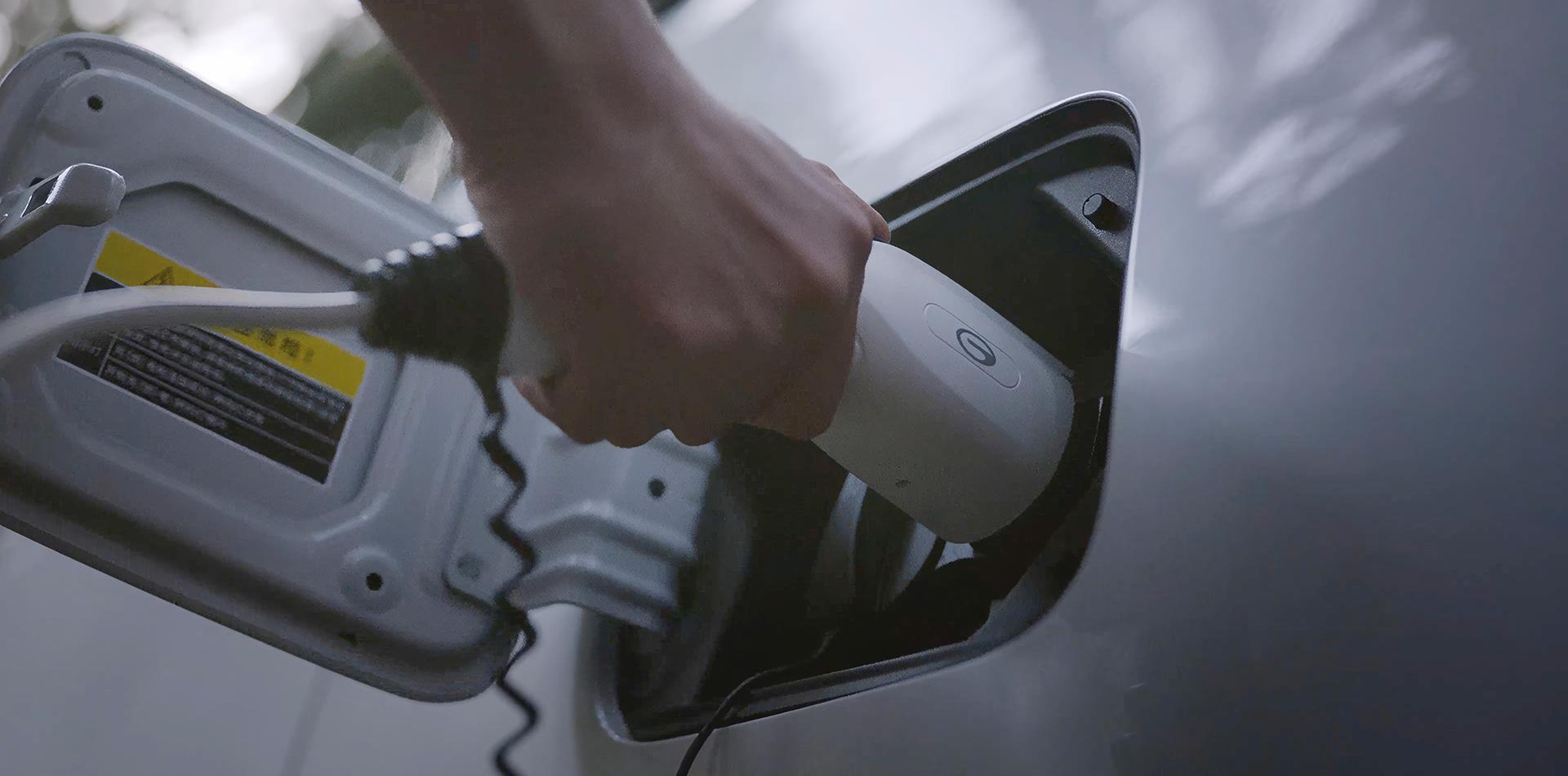 Electric car: how to charge it at home?