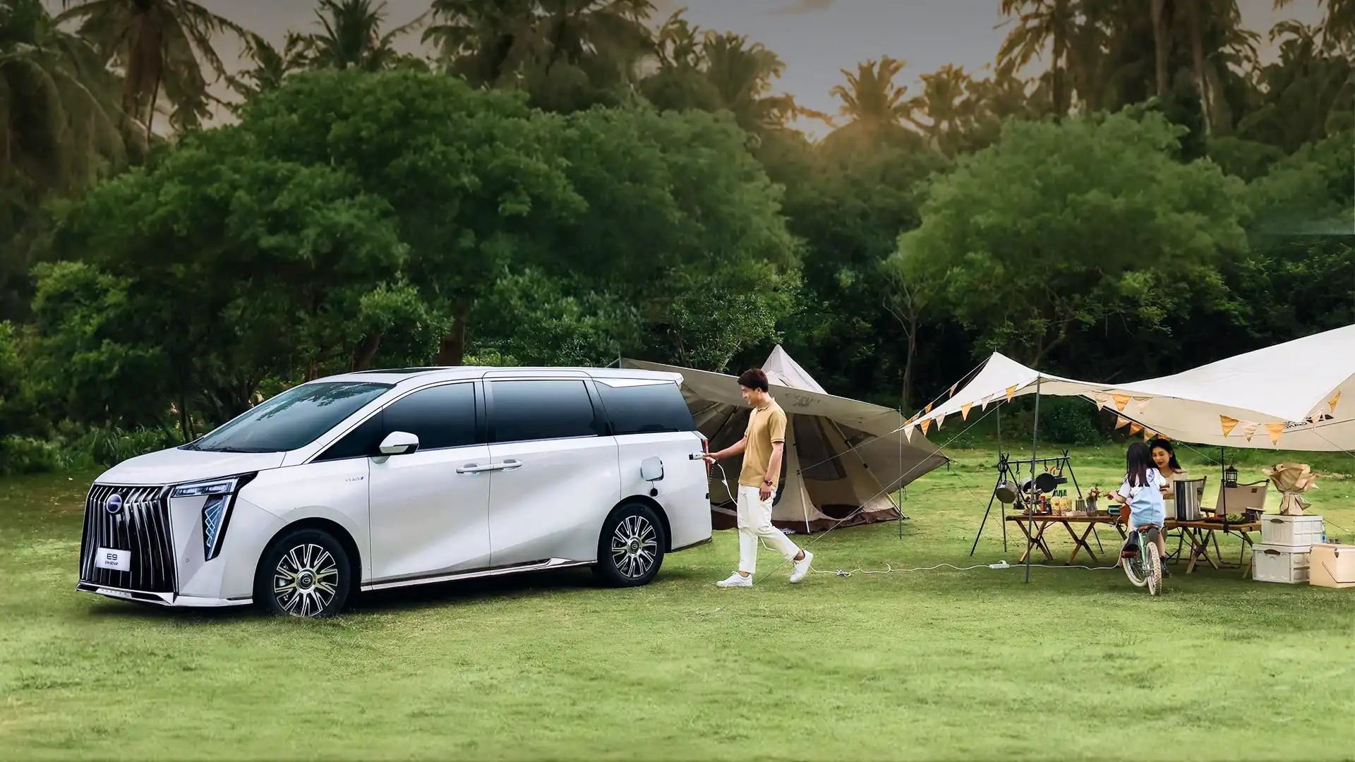 Family camping with GAC E9